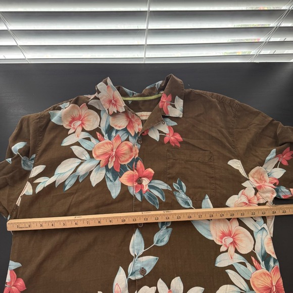 Tommy Bahama Hawaiian Shirt Men's Size XL Brown Silk Floral Button Short Sleeve - Picture 10 of 12